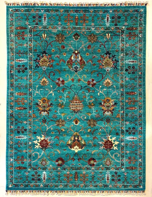 Afghan floral Sultanabad rug knotted by hand with hand-spun, vegetable-dyed wool.